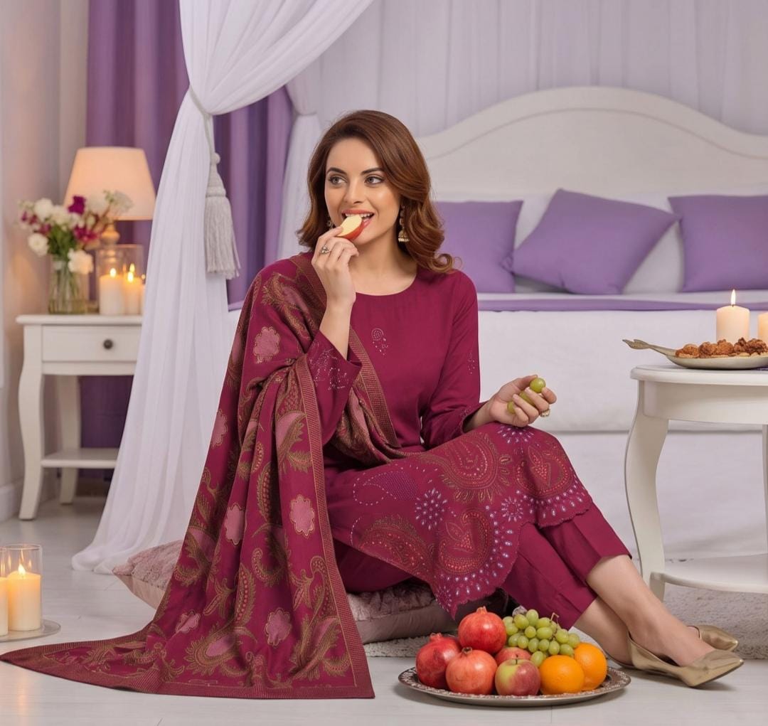 3 PIECE WINTEX PEACH EMBROIDERED